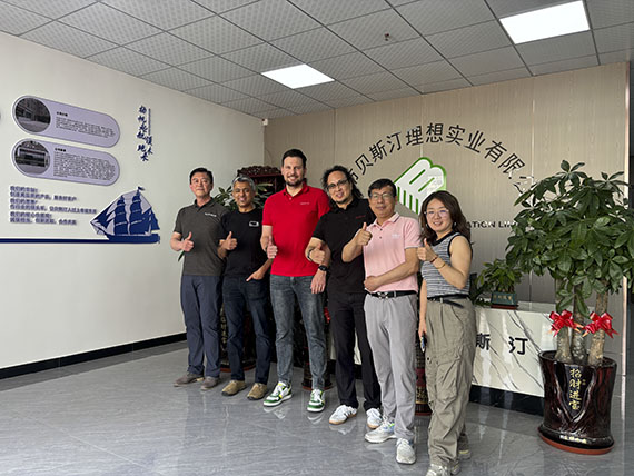 贝斯汀携手格莱德威斯推动无人驾驶汽车外壳革新